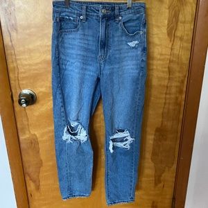 American eagle mom jeans